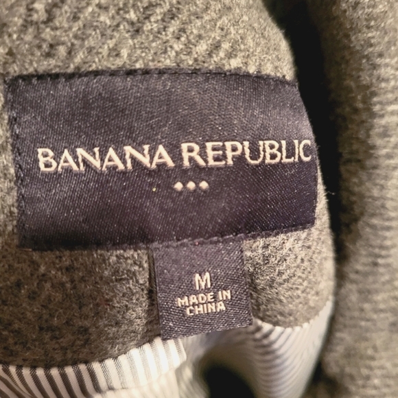Banana Republic Wool Blend Dark Gray Lined Pea Coat. Toggle Buttons. Size M - Picture 4 of 5